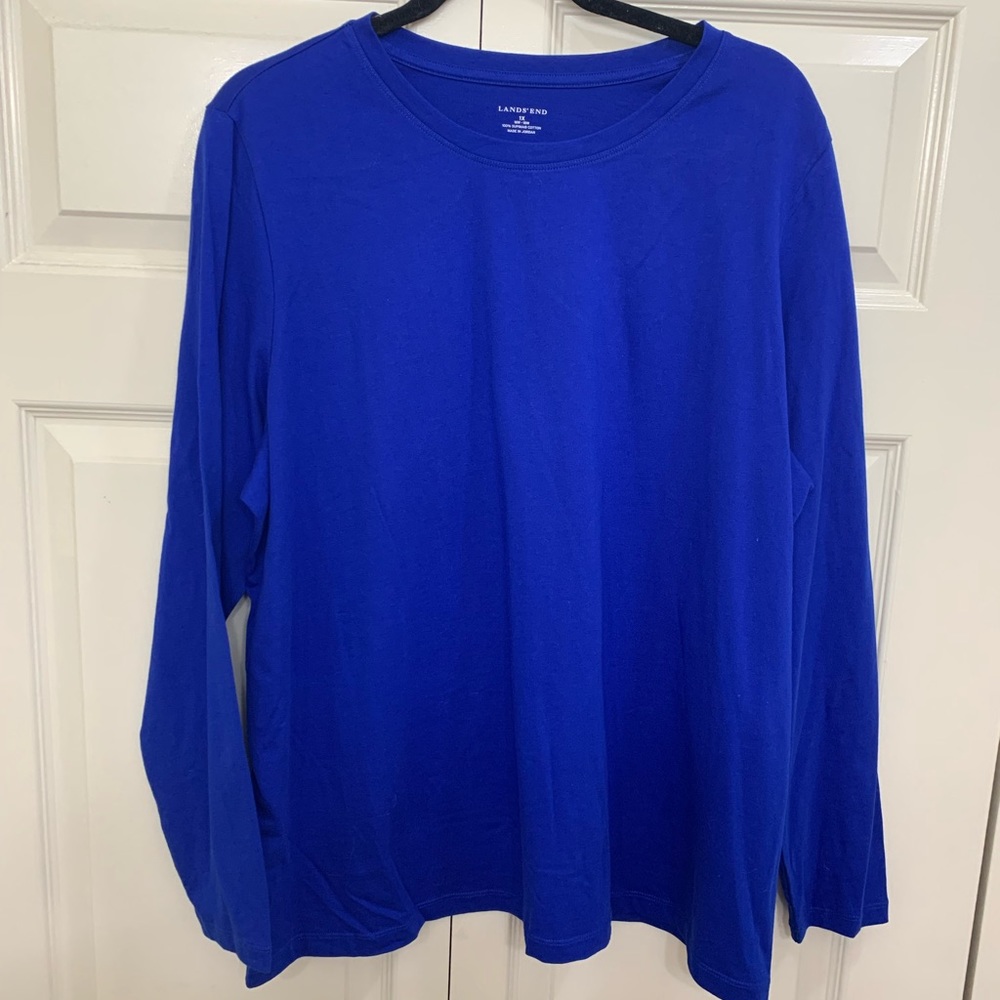 NWOT LANDS END SUPIMA COTTON LONG SLEEVE TEE